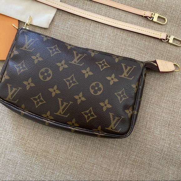 Louis Vuitton Pochette Accessories Bundle - Picture 2 of 14